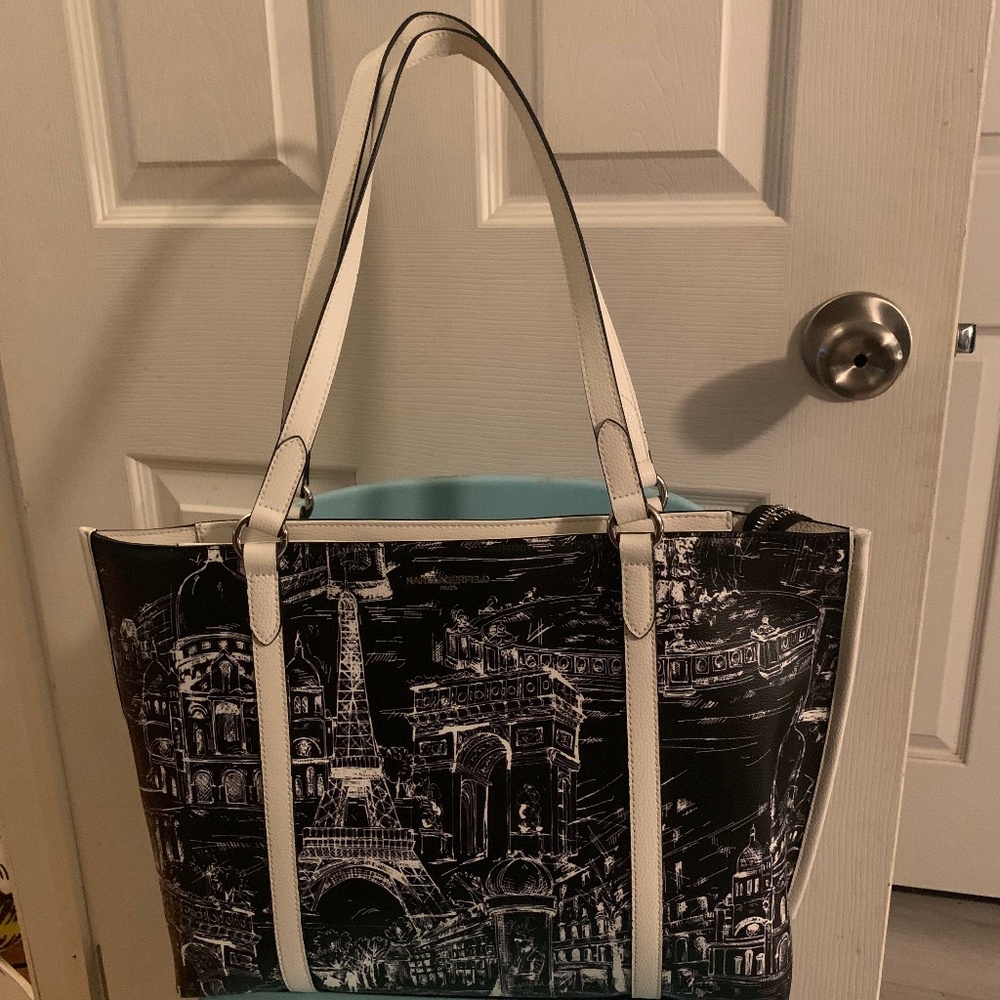 Karl Lagerfeld Purse